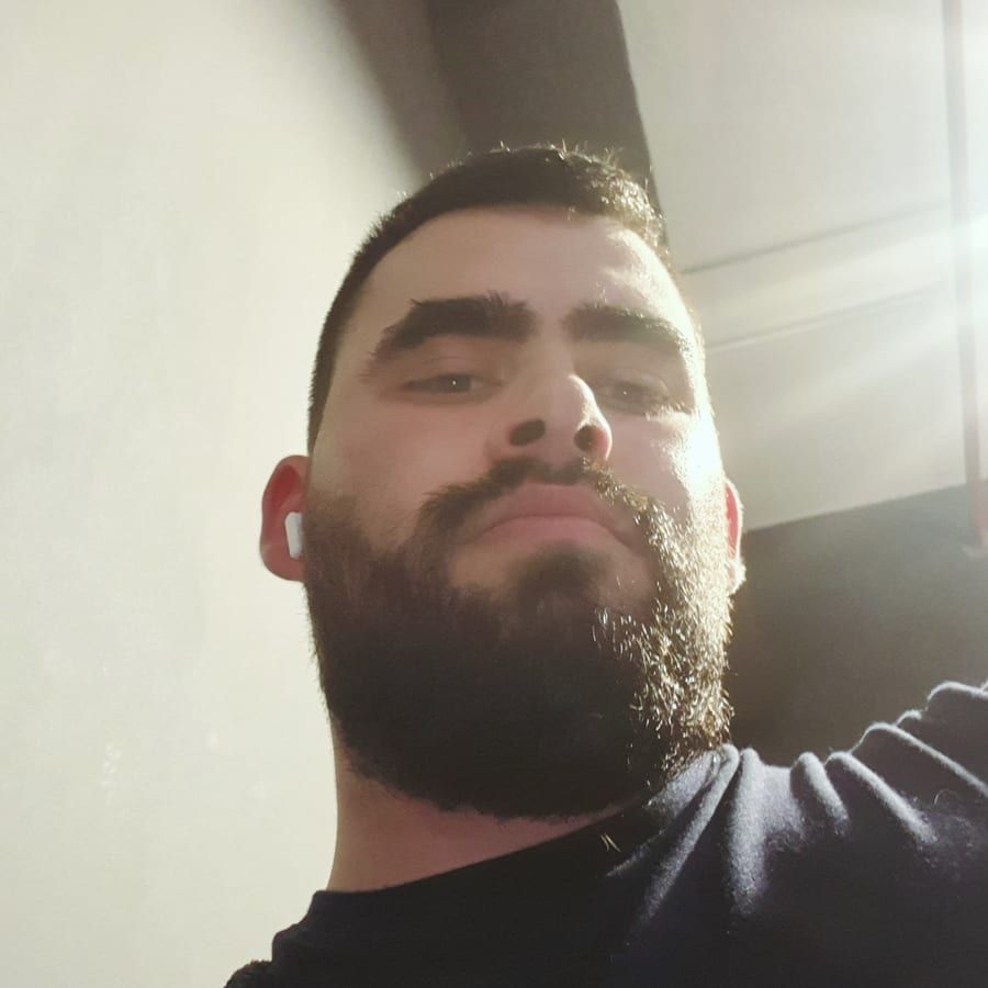 Profil de Rwan